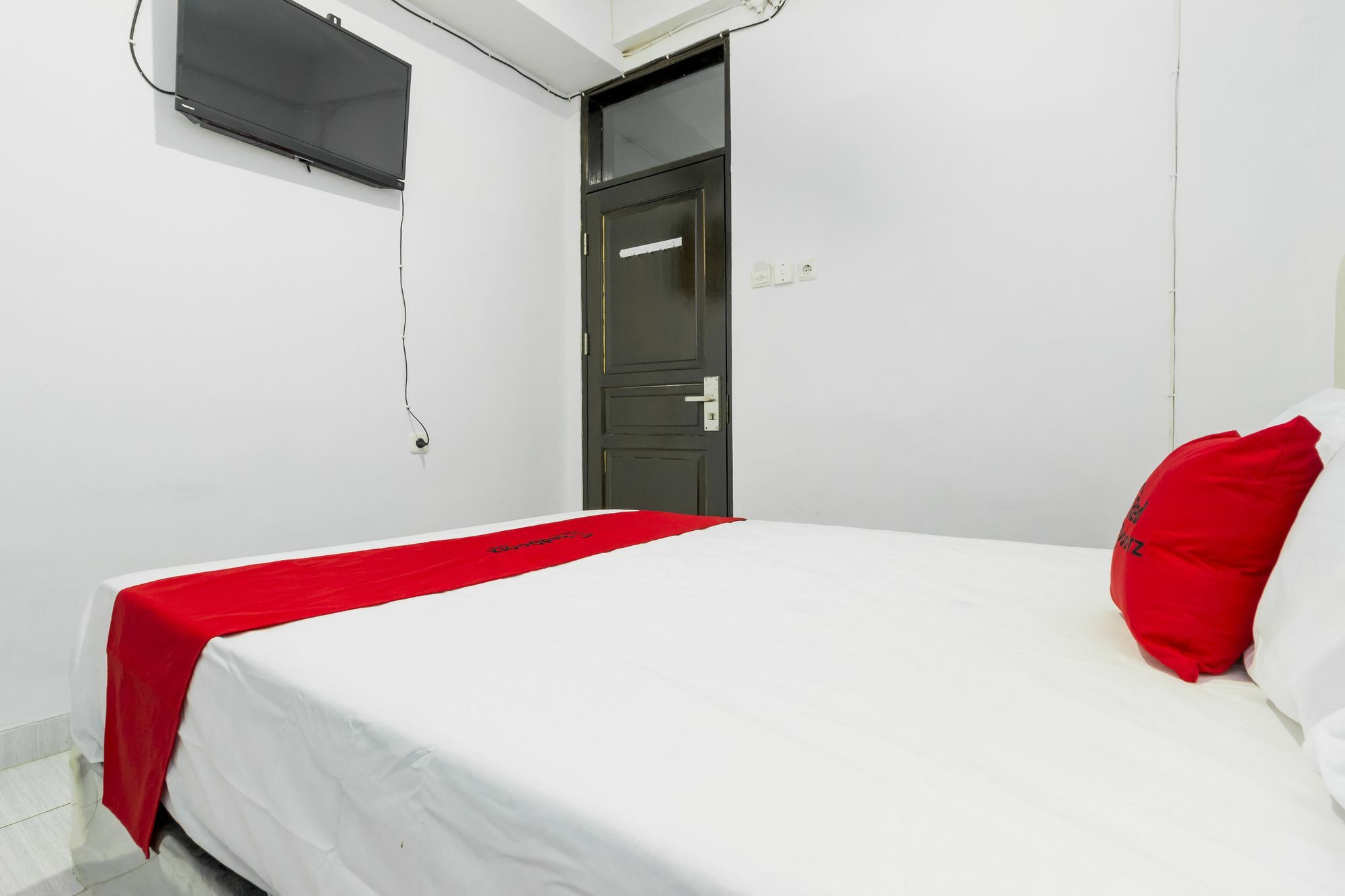 Reddoorz Near Gajah Mada Plaza 2 Hotel Jakarta Exterior foto